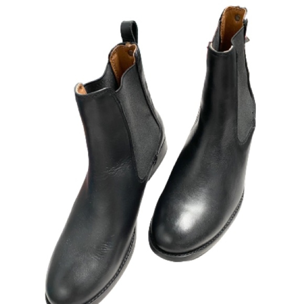 Frye Women's Black Leather Chelsea Boots Excellent Condition Size US‎ 7 1/2 M